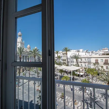 Sherezade Y La Ciudad De * Cádiz